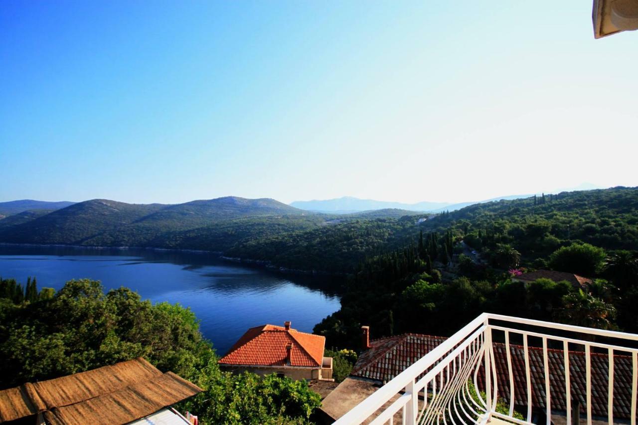 Diving Apartments Molunat Luaran gambar