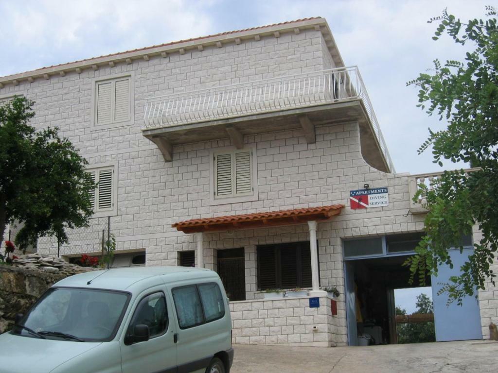 Diving Apartments Molunat Luaran gambar