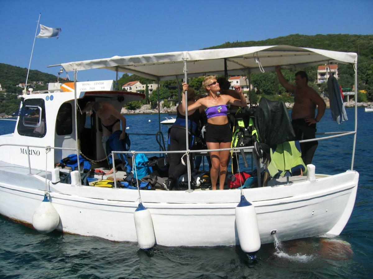 Diving Apartments Molunat Luaran gambar